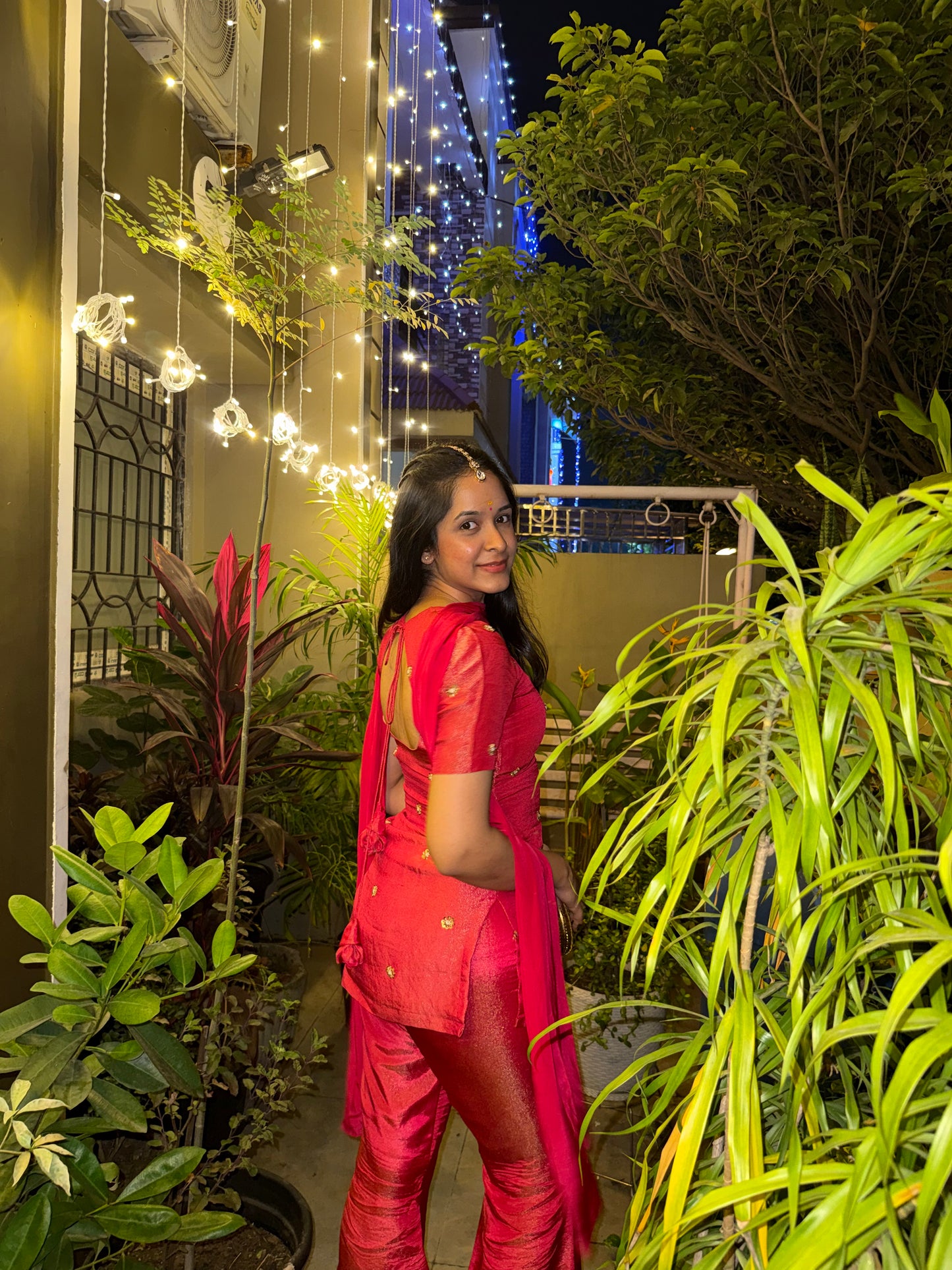 Pink Y2k top, dupatta