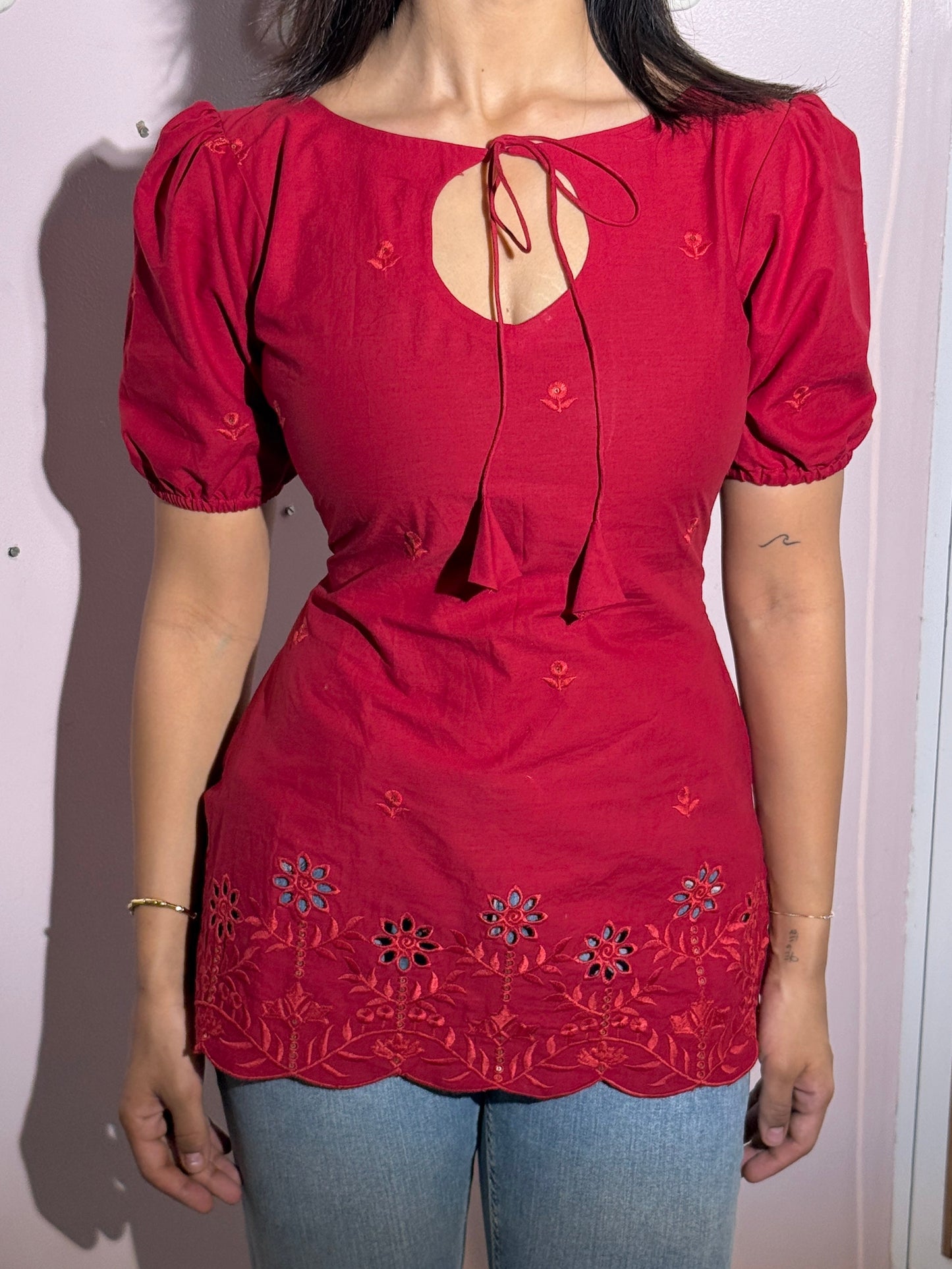 Lal puff sleeve corset kurti