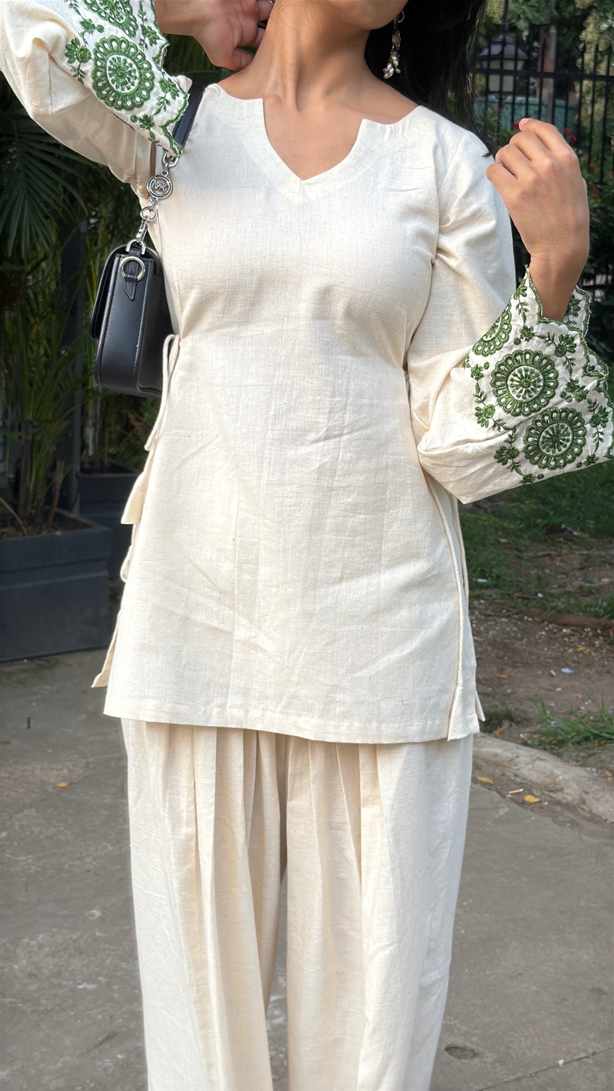 Gul set in Green