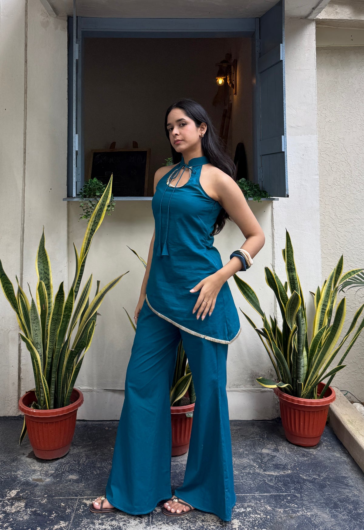Aasmani set
