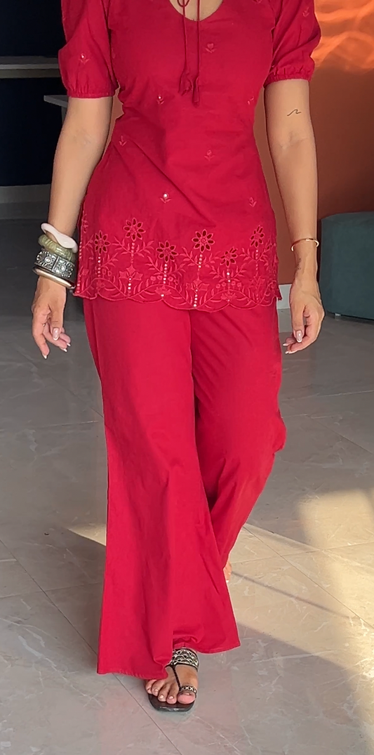 Lal chuski pants