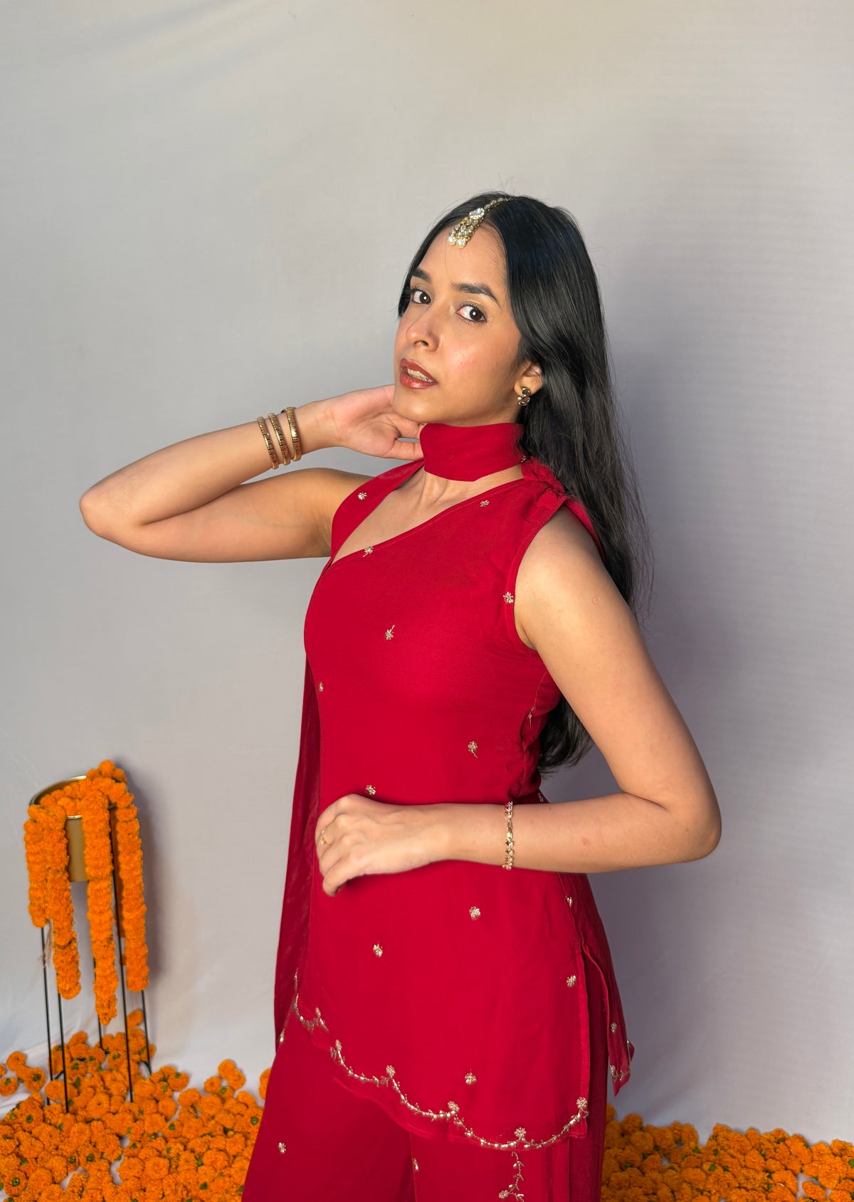 Indumati One-Shoulder Set - Red