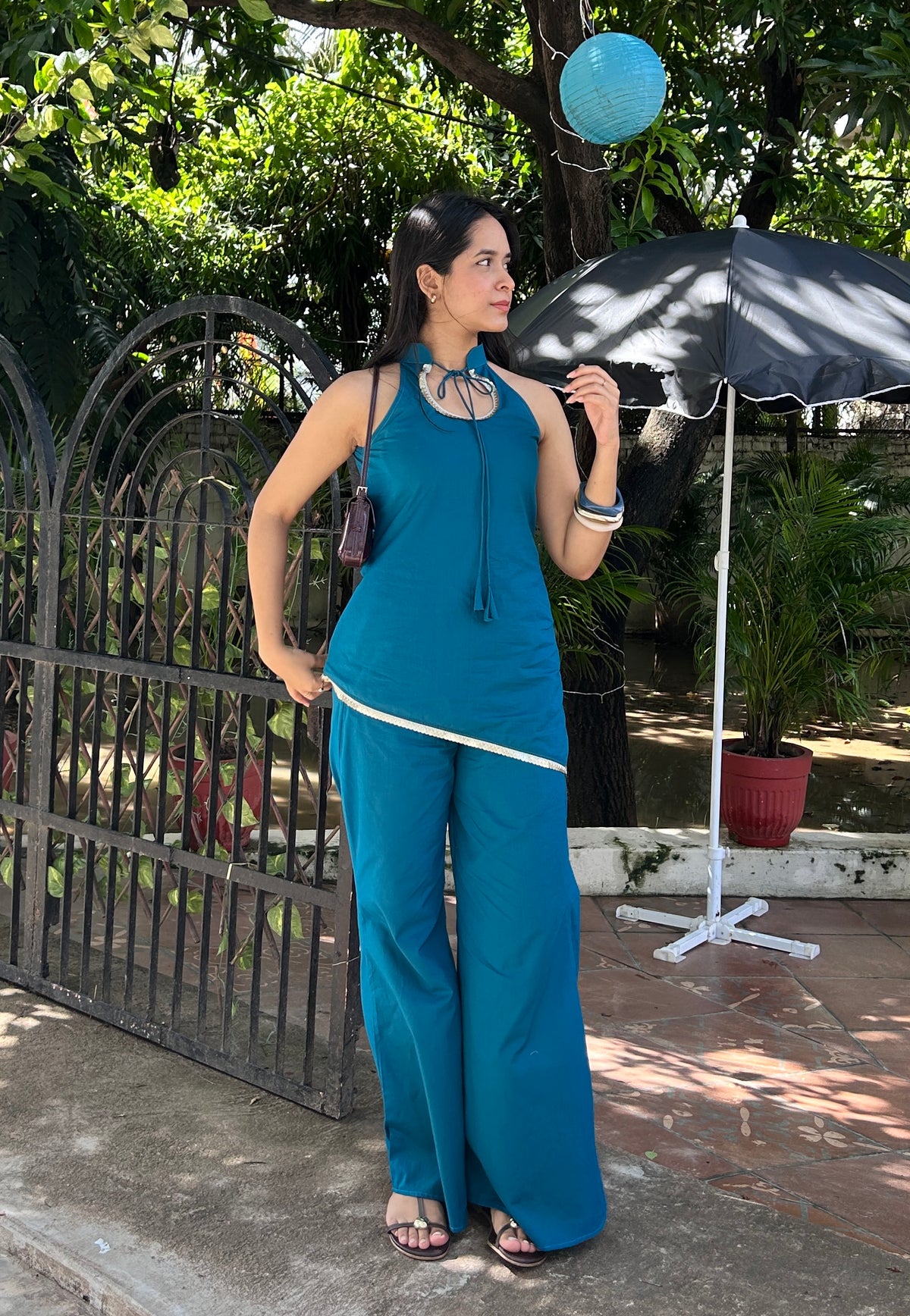 Aasmani set