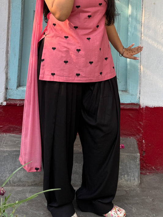 Farshi Salwar black