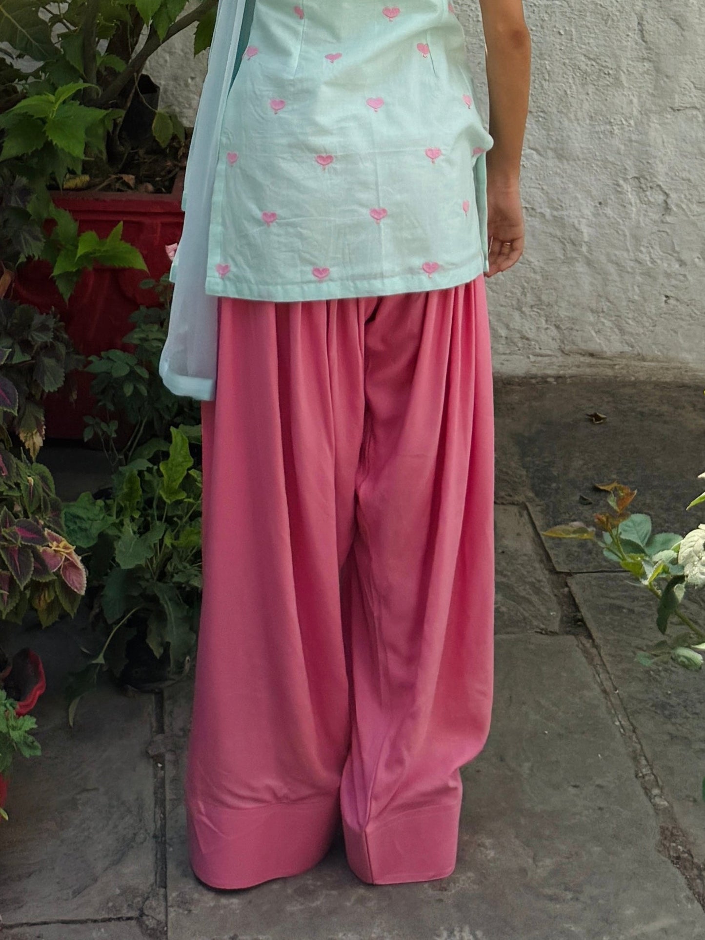 Farshi Salwar pink