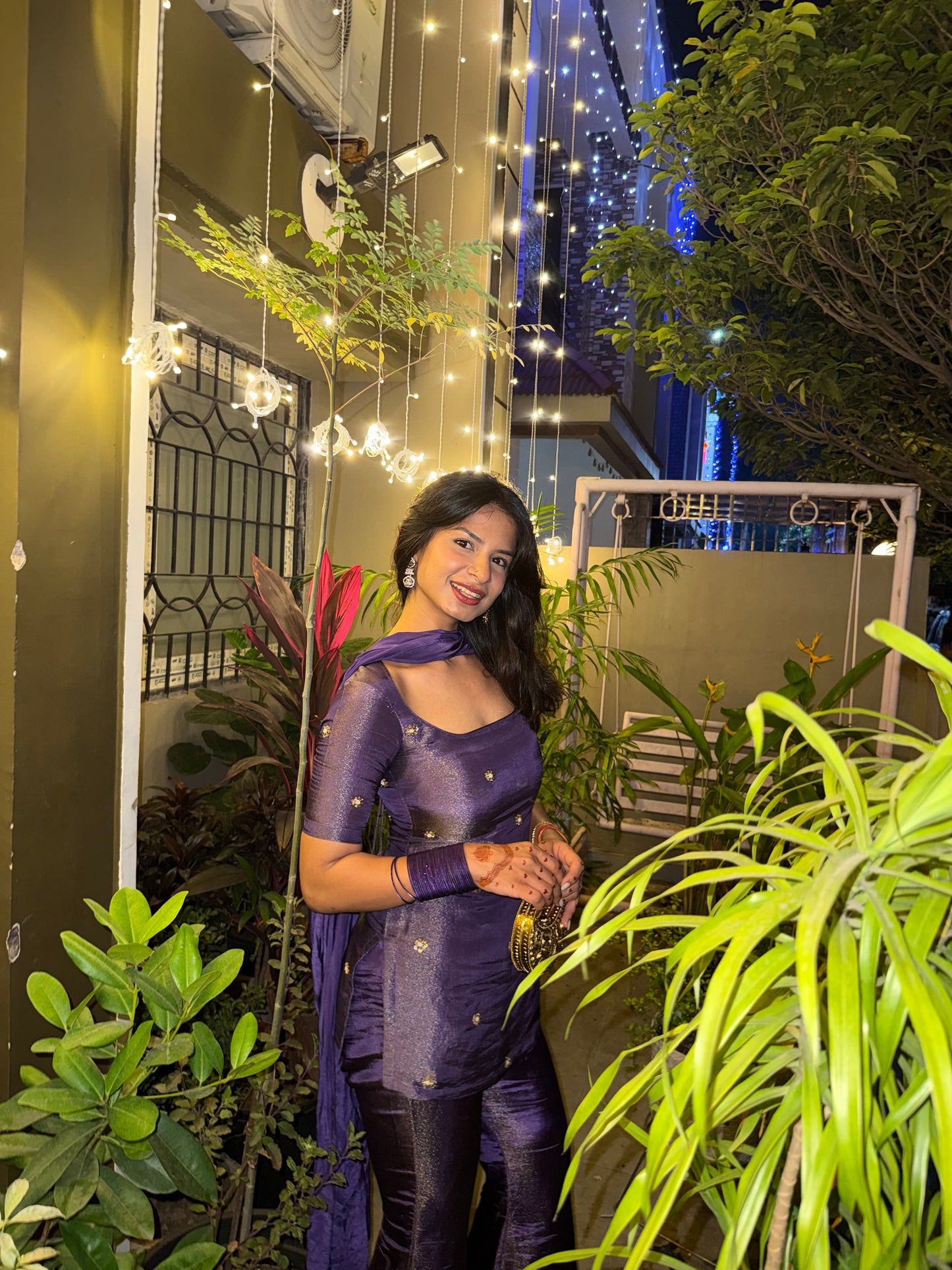 Purple Y2k top, dupatta