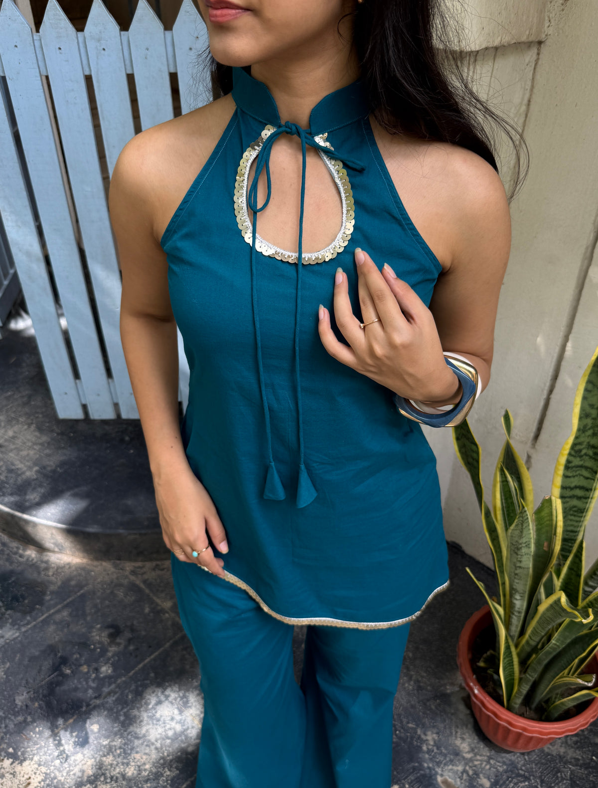 Aasmani set