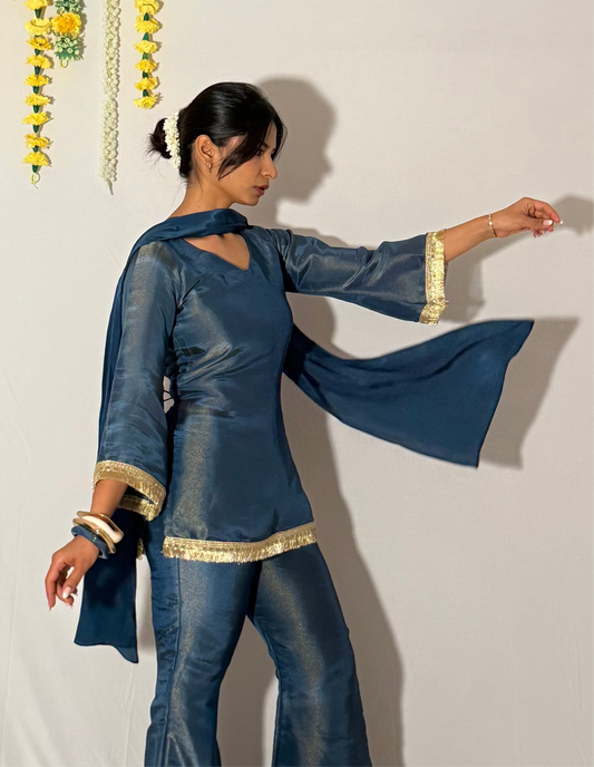 Blue Patakha top