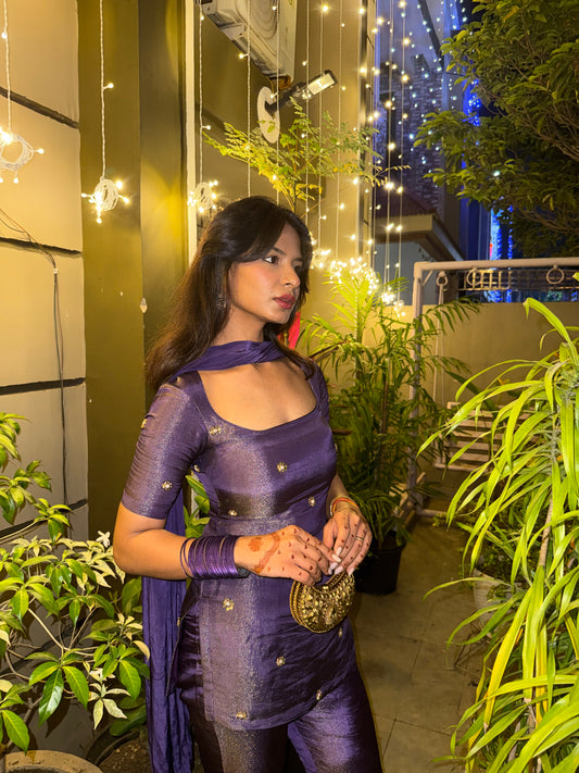 Purple Y2k top, dupatta