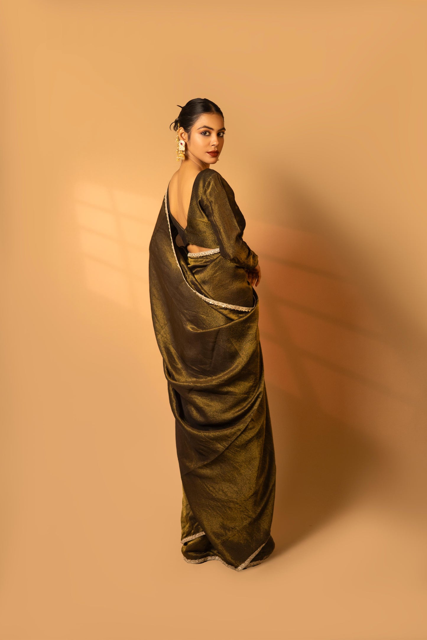 Rekha 30 second Saree
