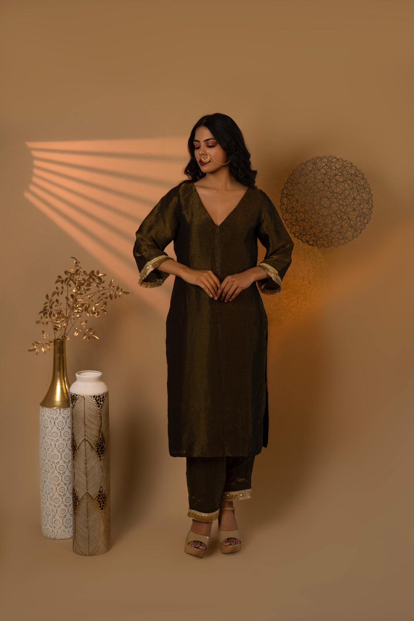 Vee fit kurta set